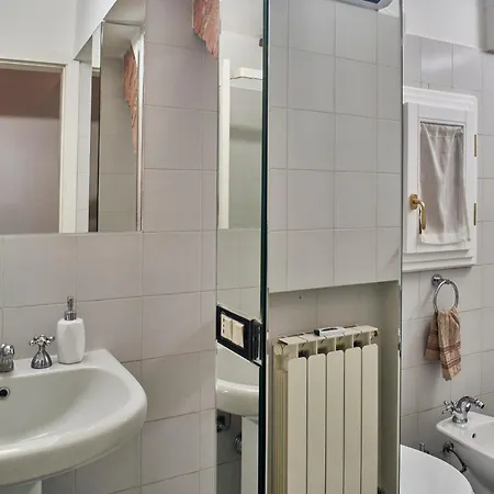 Titti - Large Apartament Siena