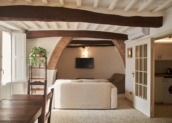 Apartment Titti - Large Siena